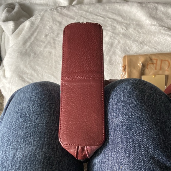 Anuschka leather small hummingbird crossbody - Picture 4 of 5